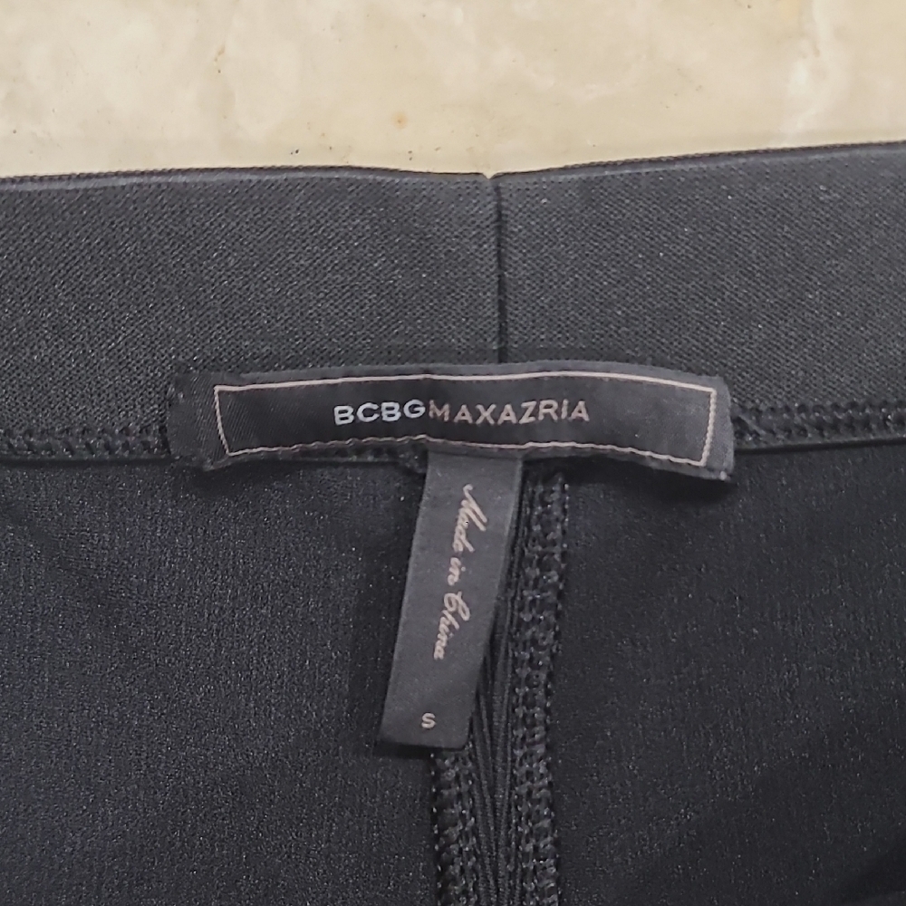 BCBGMaxAzria Elegant Black Trousers - Picture 2 of 8